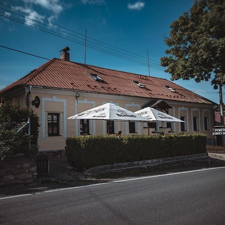 Penzion U Dračí skaly Hotel Svojse Exterior foto